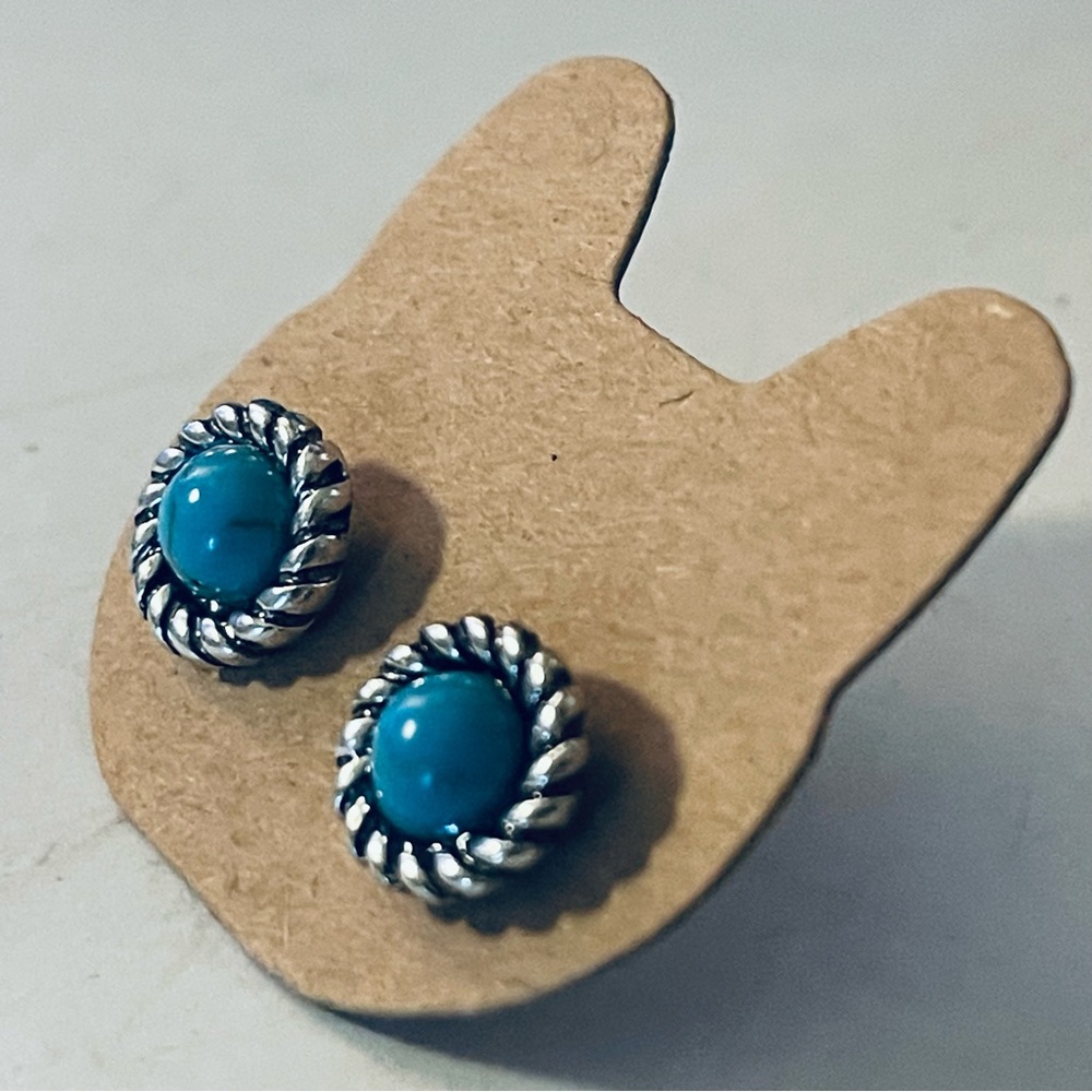 New Natural Polished Turquoise S925 Sterling Silver Handmade Boho Stud Earrings - Picture 4 of 8